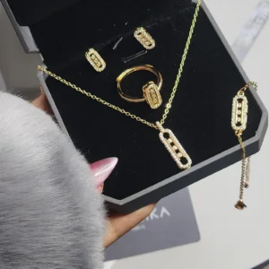 طقم ميسكا ذهبي