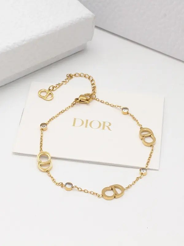 اسوارة ديور CD